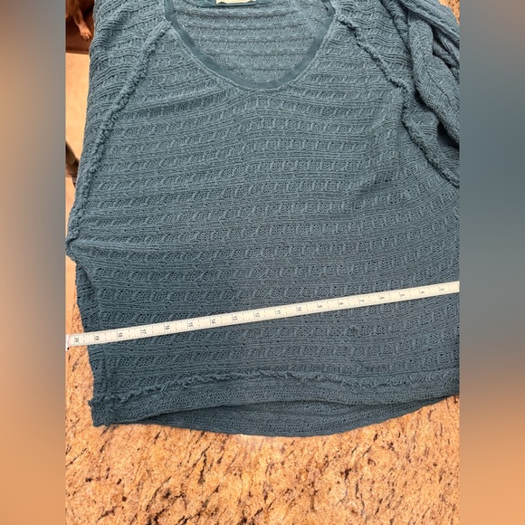 We The Free by Free People Teal Textured Knit Sweater – Size Small - Picture 5 of 6